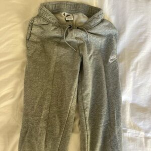 Nike Gray Sweatpants Women’s XS